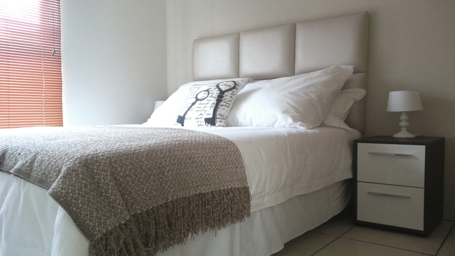To Let 2 Bedroom Property for Rent in Lakefield Gauteng