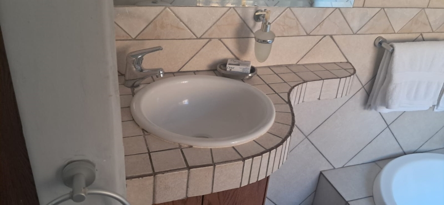 To Let 2 Bedroom Property for Rent in Noordheuwel Gauteng