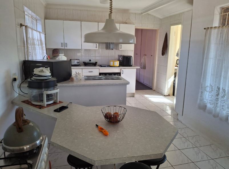 3 Bedroom Property for Sale in Middelvlei A H Gauteng