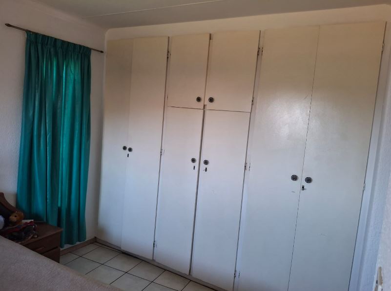 3 Bedroom Property for Sale in Middelvlei A H Gauteng