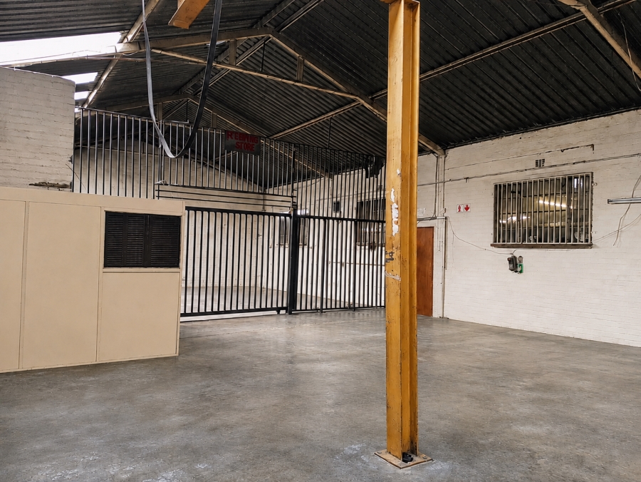 To Let Commercial Property for Rent in Booysens Gauteng