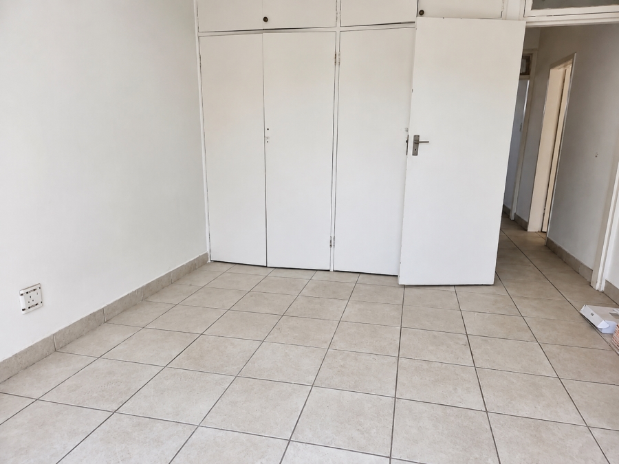 2 Bedroom Property for Sale in New Redruth Gauteng