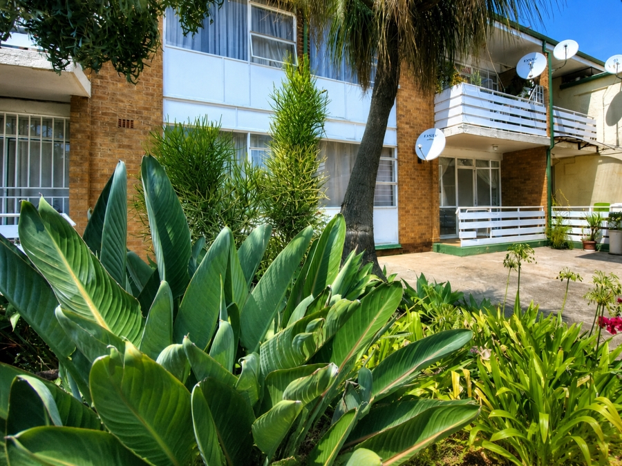 2 Bedroom Property for Sale in New Redruth Gauteng