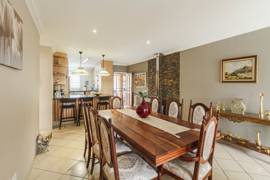 3 Bedroom Property for Sale in Silver Lakes Gauteng
