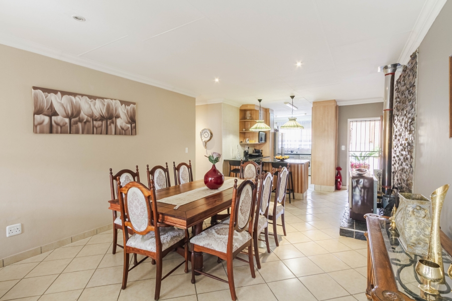 3 Bedroom Property for Sale in Silver Lakes Gauteng