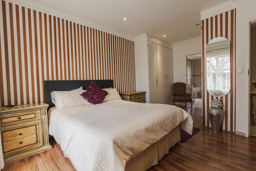 3 Bedroom Property for Sale in Silver Lakes Gauteng