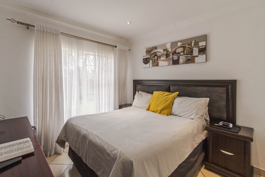 3 Bedroom Property for Sale in Silver Lakes Gauteng
