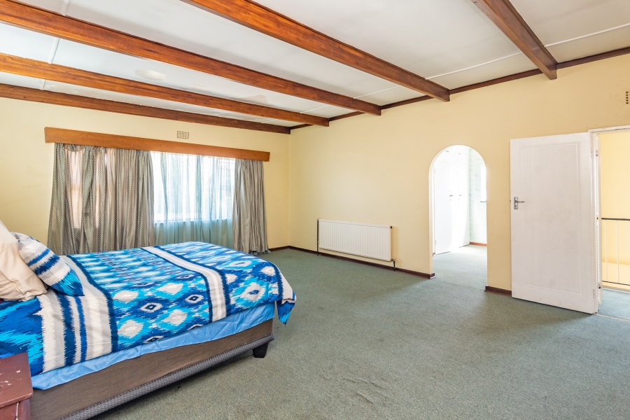 5 Bedroom Property for Sale in Witpoortjie Gauteng
