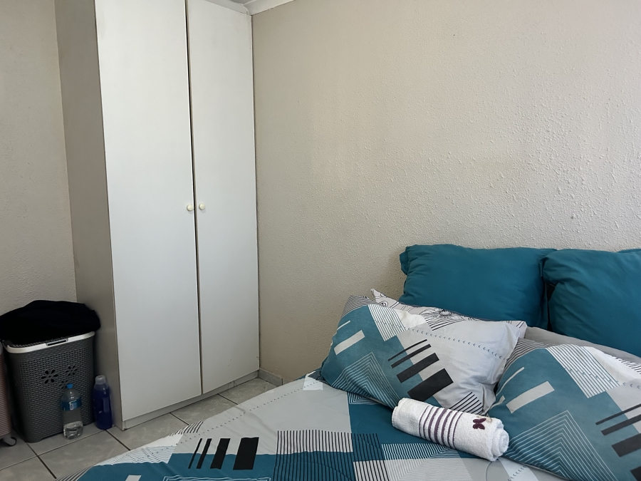2 Bedroom Property for Sale in Kempton Park Central Gauteng