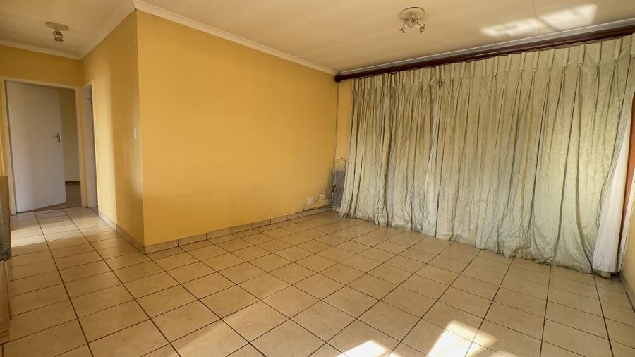 2 Bedroom Property for Sale in Helderwyk Gauteng
