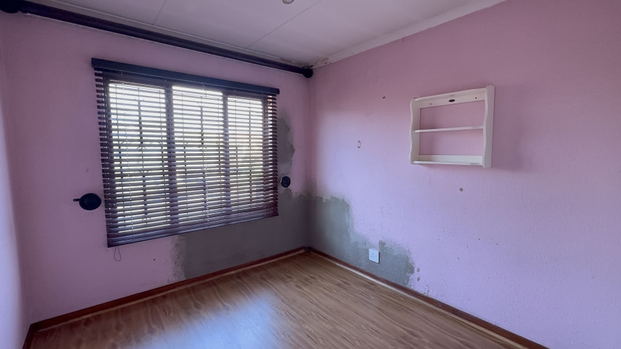 2 Bedroom Property for Sale in Helderwyk Gauteng