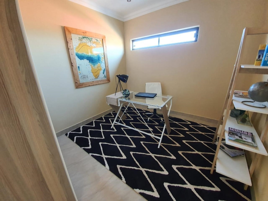 4 Bedroom Property for Sale in Vanderbijlpark CE 7 Gauteng