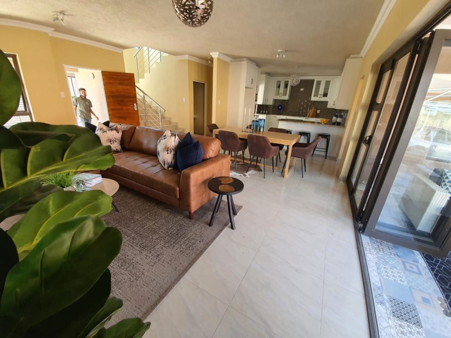 4 Bedroom Property for Sale in Vanderbijlpark CE 7 Gauteng