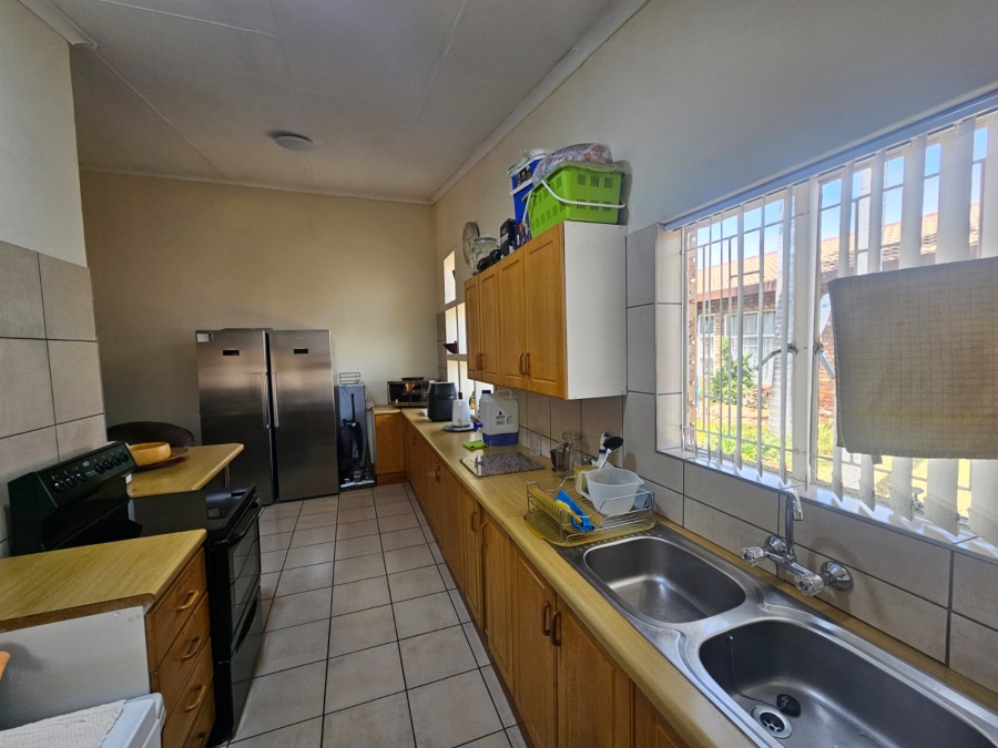 2 Bedroom Property for Sale in Clarina Gauteng