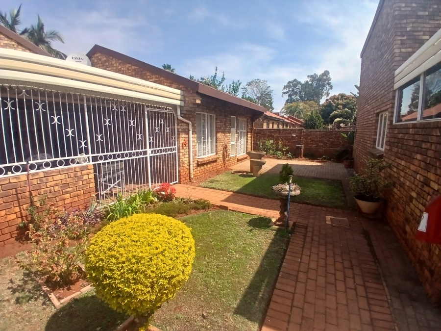 2 Bedroom Property for Sale in Clarina Gauteng