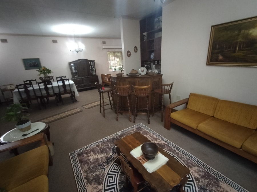 4 Bedroom Property for Sale in Pretoria North Gauteng