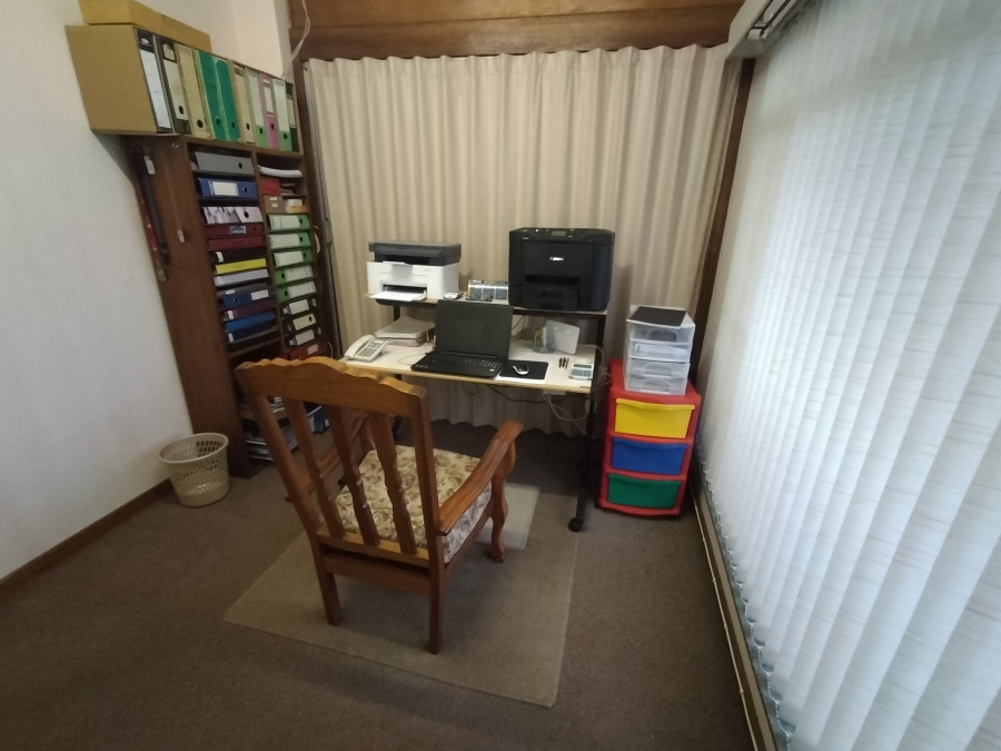4 Bedroom Property for Sale in Pretoria North Gauteng