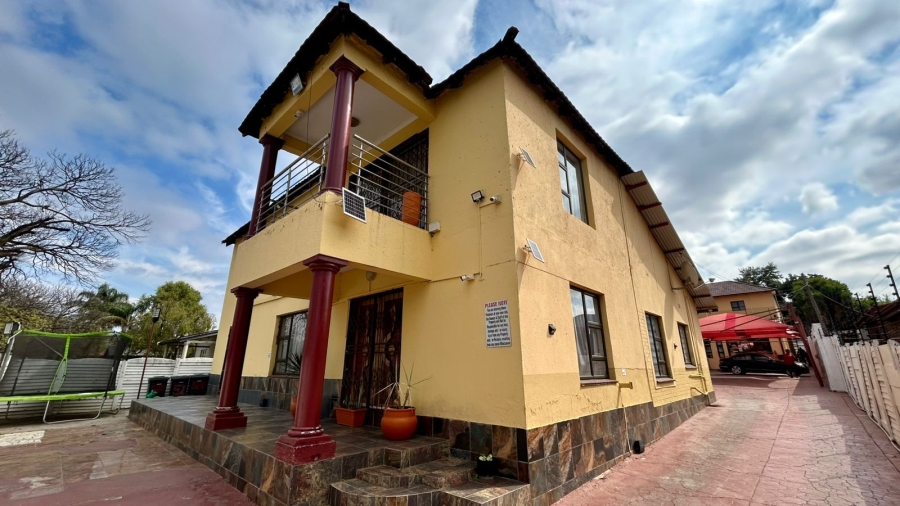 28 Bedroom Property for Sale in Mountain View Gauteng