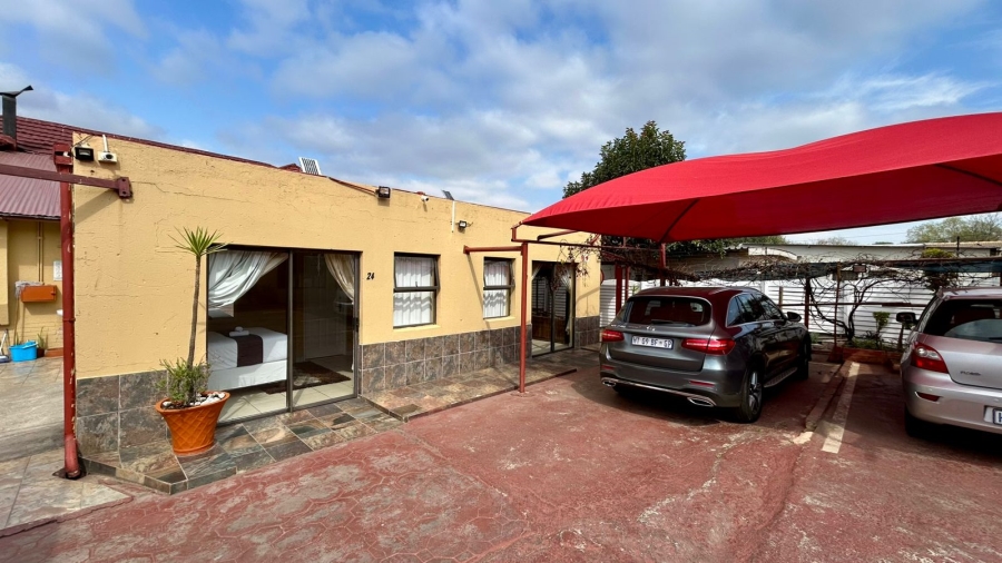 28 Bedroom Property for Sale in Mountain View Gauteng