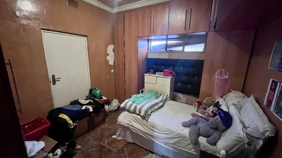 28 Bedroom Property for Sale in Mountain View Gauteng