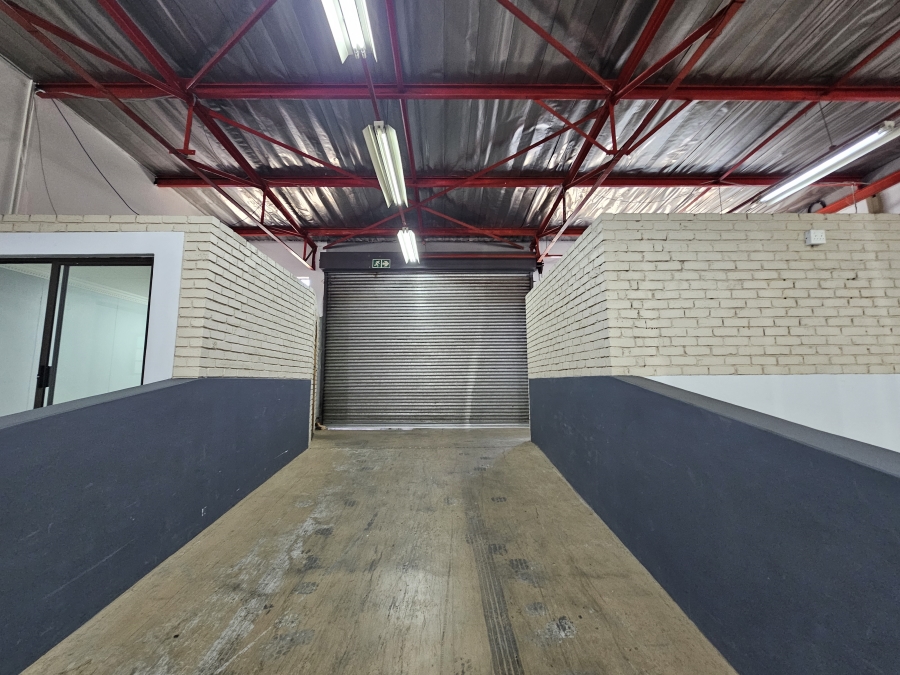 To Let Commercial Property for Rent in Hennopspark Gauteng
