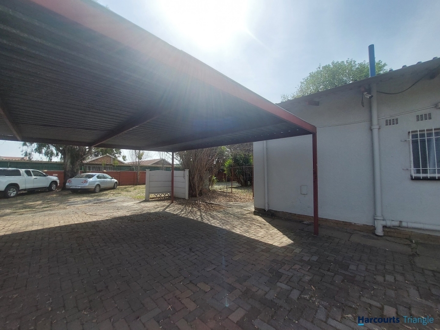 Commercial Property for Sale in Three Rivers Gauteng
