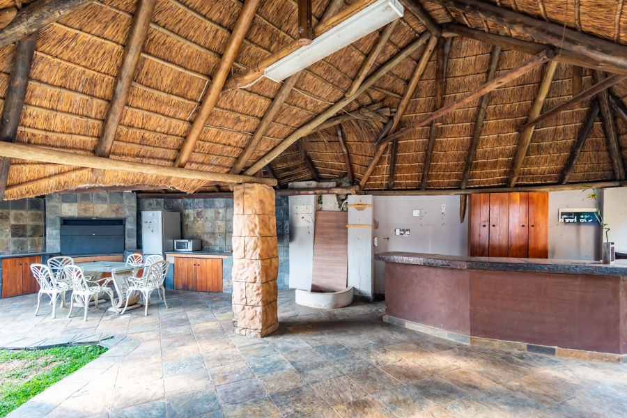 5 Bedroom Property for Sale in Clubview Gauteng