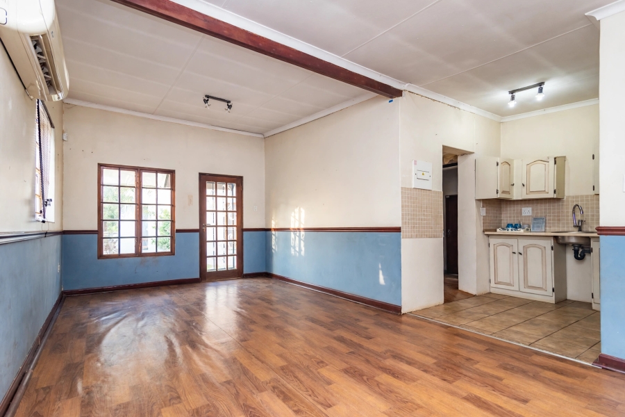 5 Bedroom Property for Sale in Clubview Gauteng