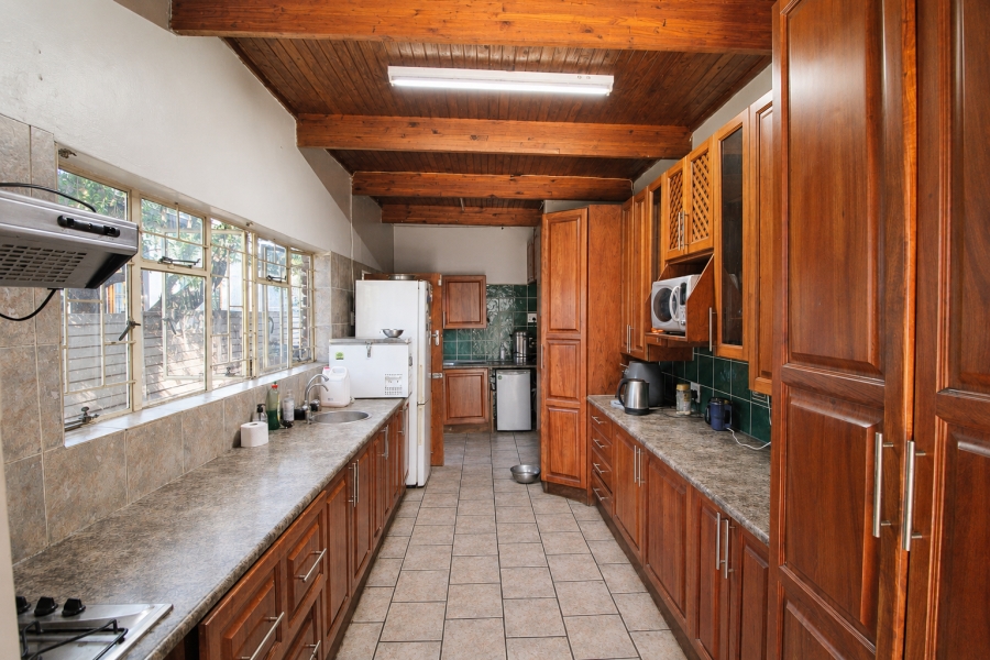 6 Bedroom Property for Sale in Wonderboom South Gauteng