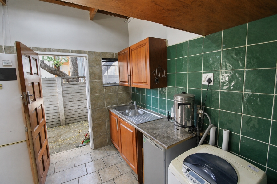 6 Bedroom Property for Sale in Wonderboom South Gauteng