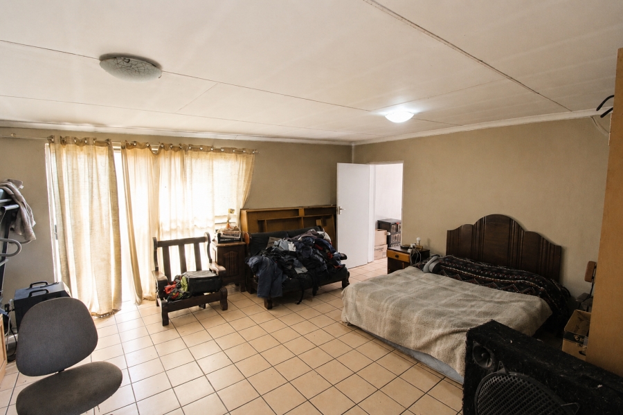 6 Bedroom Property for Sale in Wonderboom South Gauteng