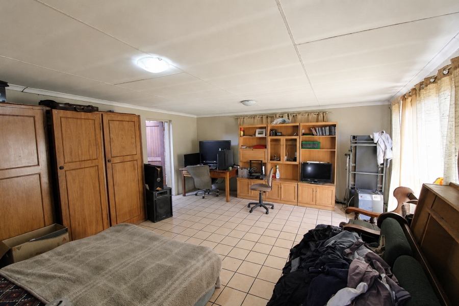 6 Bedroom Property for Sale in Wonderboom South Gauteng