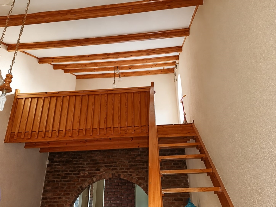 To Let 4 Bedroom Property for Rent in Golf Park Gauteng