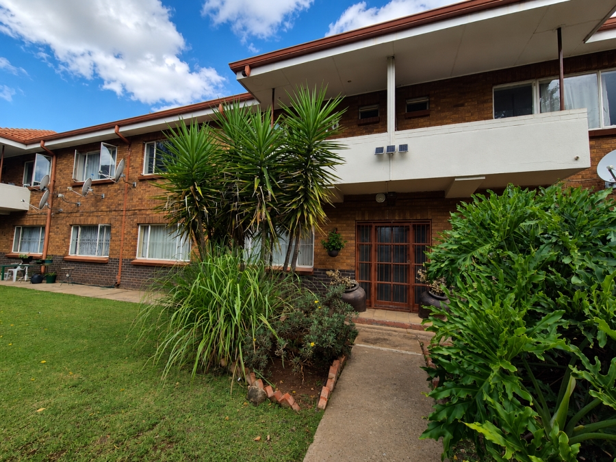 2 Bedroom Property for Sale in Three Rivers Gauteng