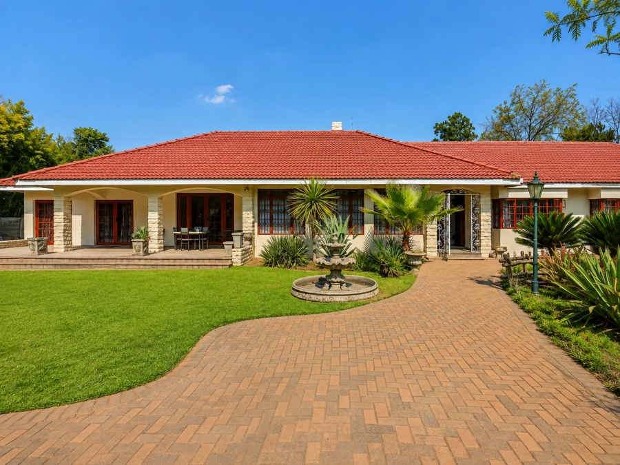 4 Bedroom Property for Sale in Three Rivers Gauteng