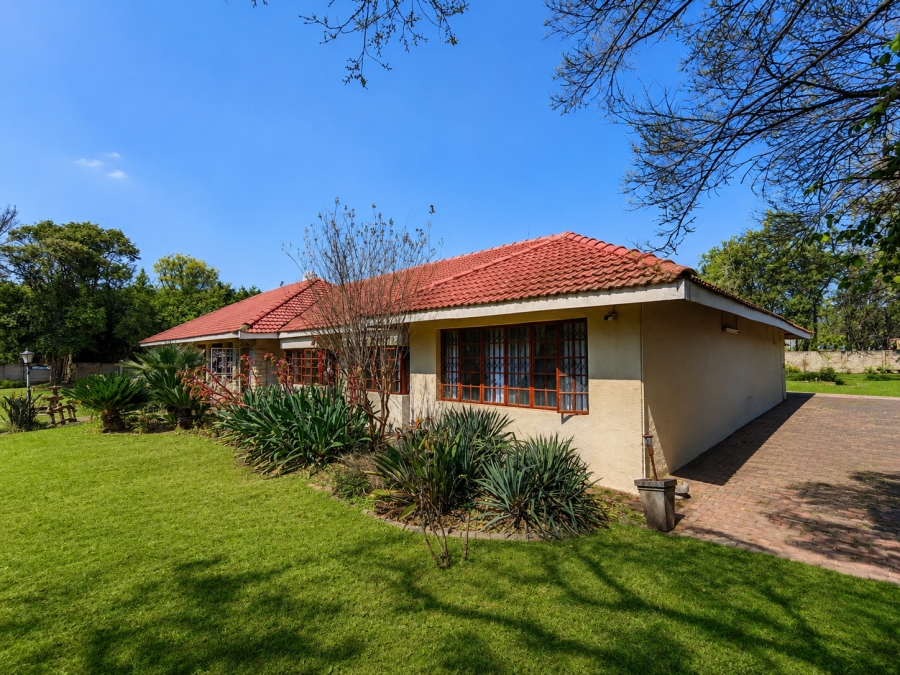 4 Bedroom Property for Sale in Three Rivers Gauteng