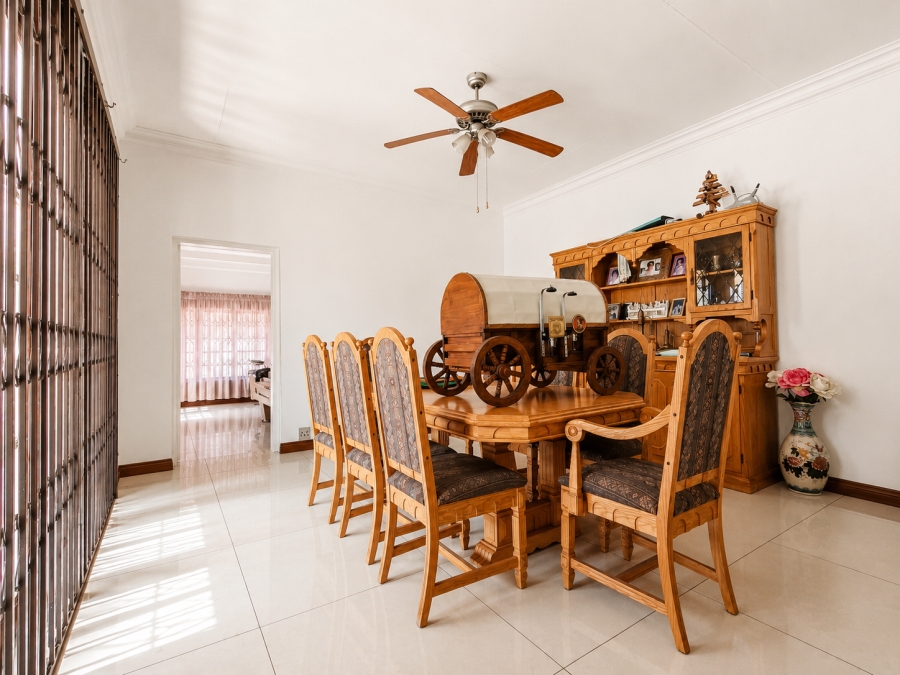 4 Bedroom Property for Sale in Three Rivers Gauteng