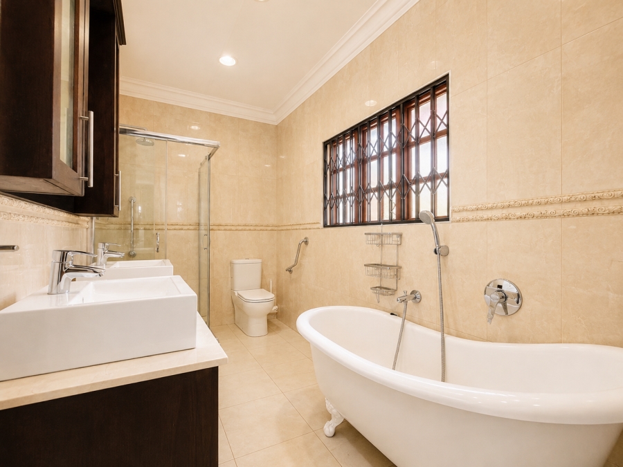 4 Bedroom Property for Sale in Three Rivers Gauteng