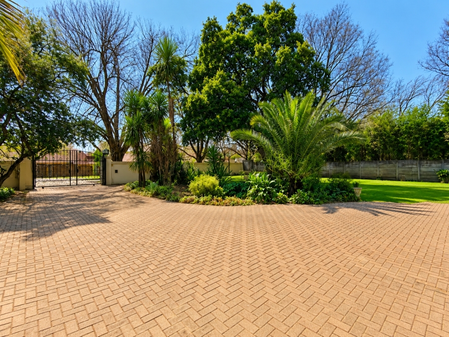 4 Bedroom Property for Sale in Three Rivers Gauteng