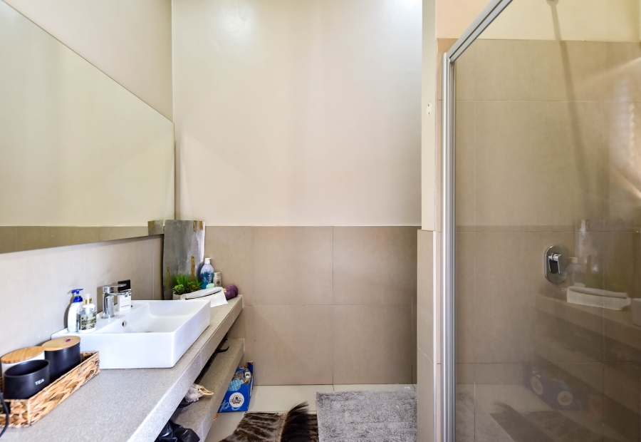 4 Bedroom Property for Sale in Silverwoods Country Estate Gauteng