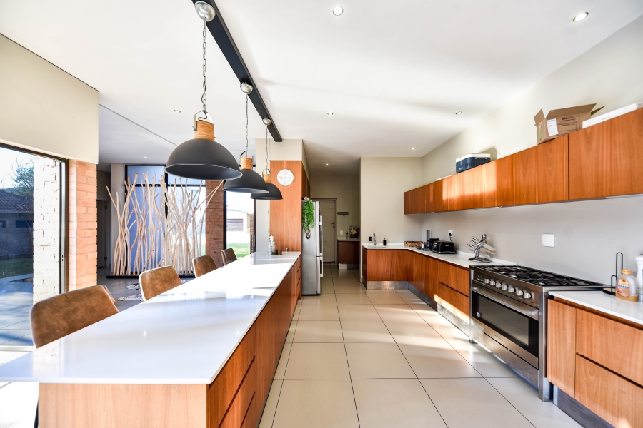 4 Bedroom Property for Sale in Silverwoods Country Estate Gauteng