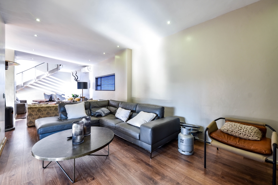 4 Bedroom Property for Sale in Silverwoods Country Estate Gauteng