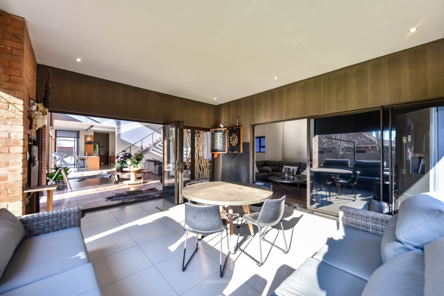 4 Bedroom Property for Sale in Silverwoods Country Estate Gauteng
