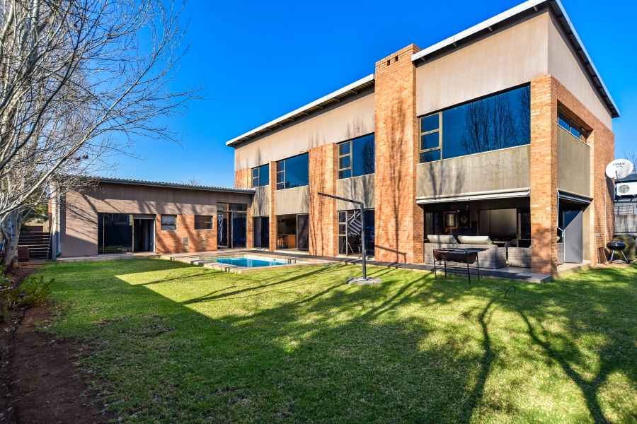 4 Bedroom Property for Sale in Silverwoods Country Estate Gauteng