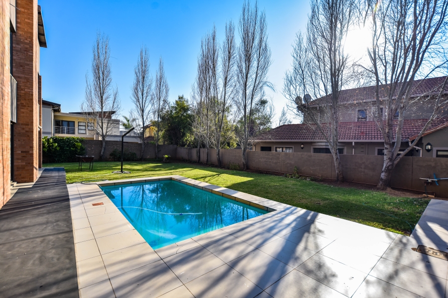 4 Bedroom Property for Sale in Silverwoods Country Estate Gauteng
