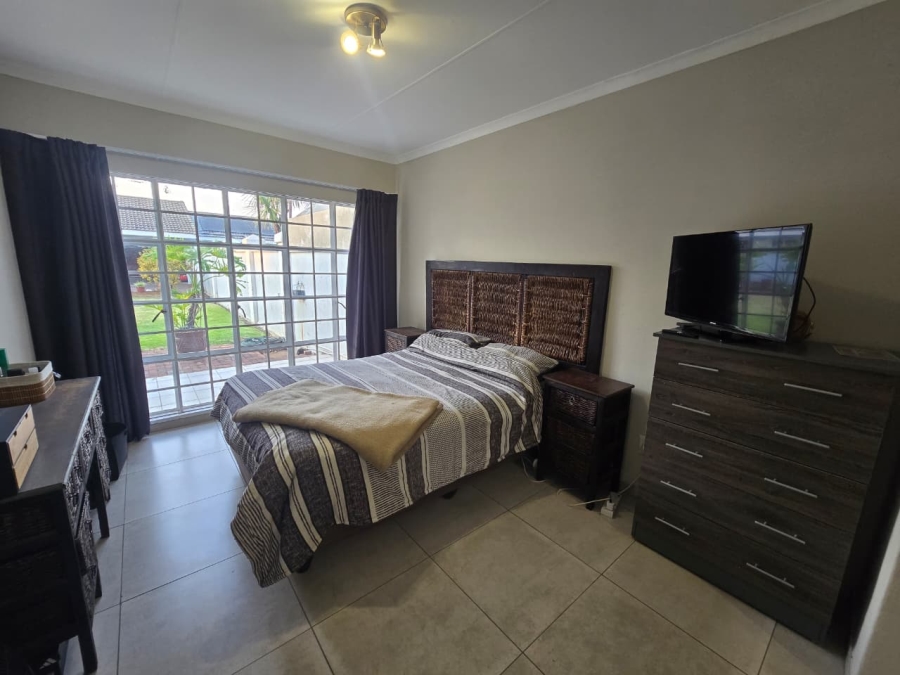 To Let 2 Bedroom Property for Rent in Three Rivers Proper Gauteng