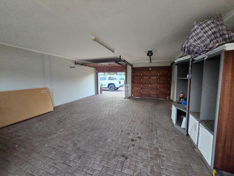 To Let 2 Bedroom Property for Rent in Three Rivers Proper Gauteng