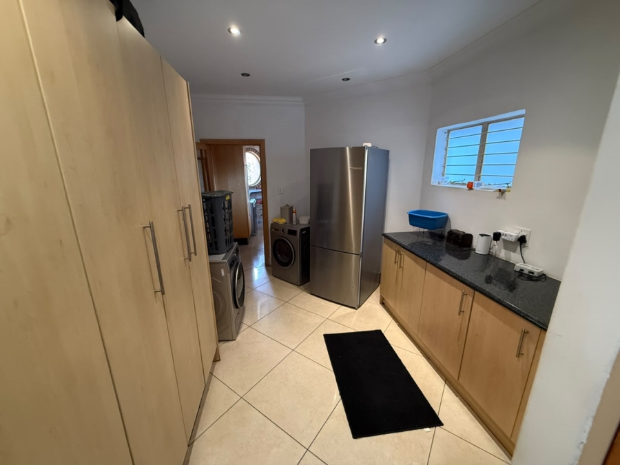 6 Bedroom Property for Sale in Sunward Park Gauteng