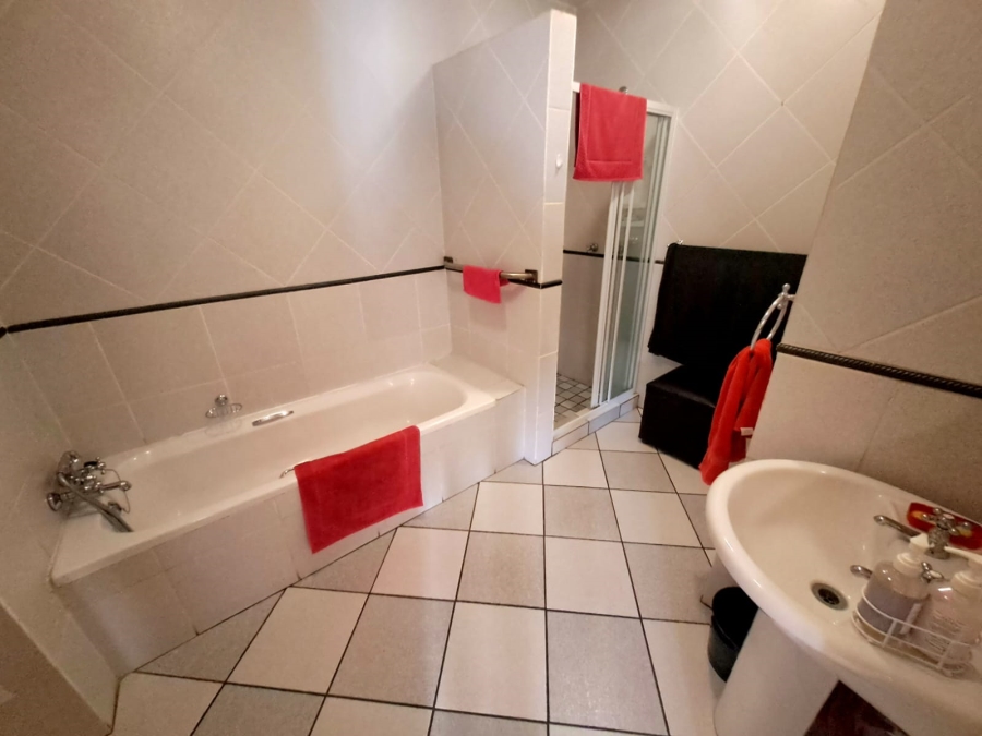 To Let 3 Bedroom Property for Rent in Arcon Park Gauteng