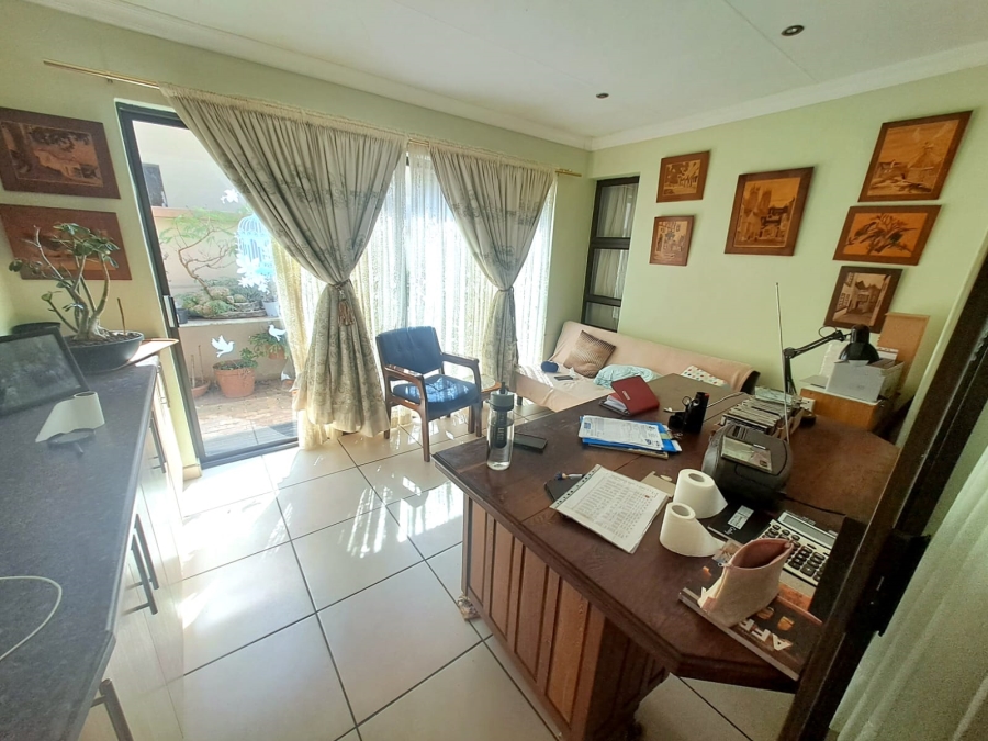 To Let 3 Bedroom Property for Rent in Arcon Park Gauteng
